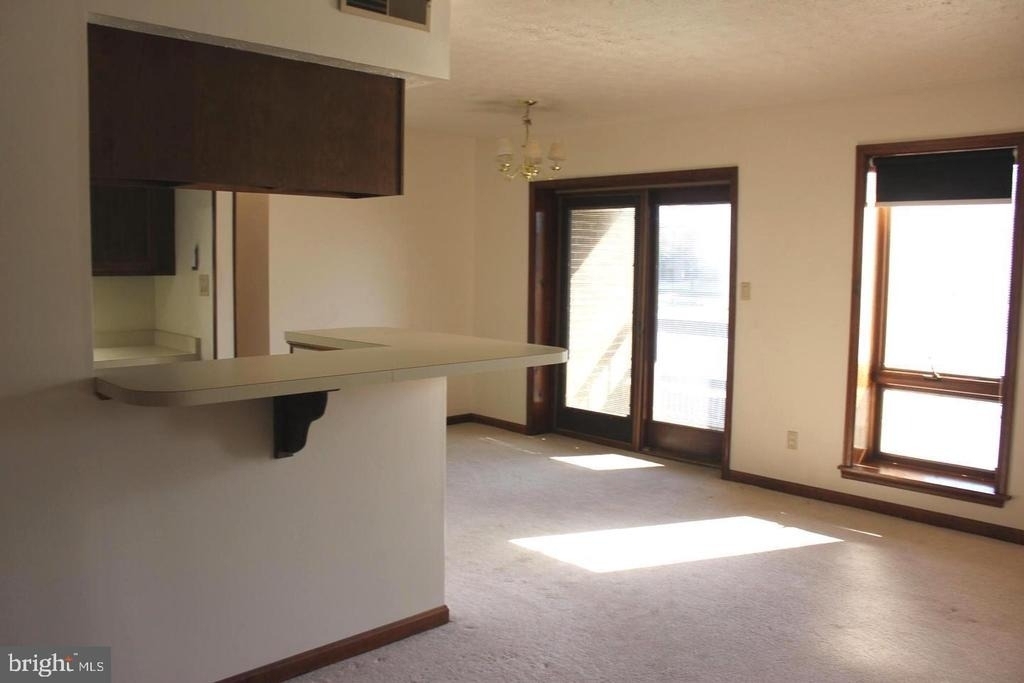 44759 Woodlake Court - Photo 6