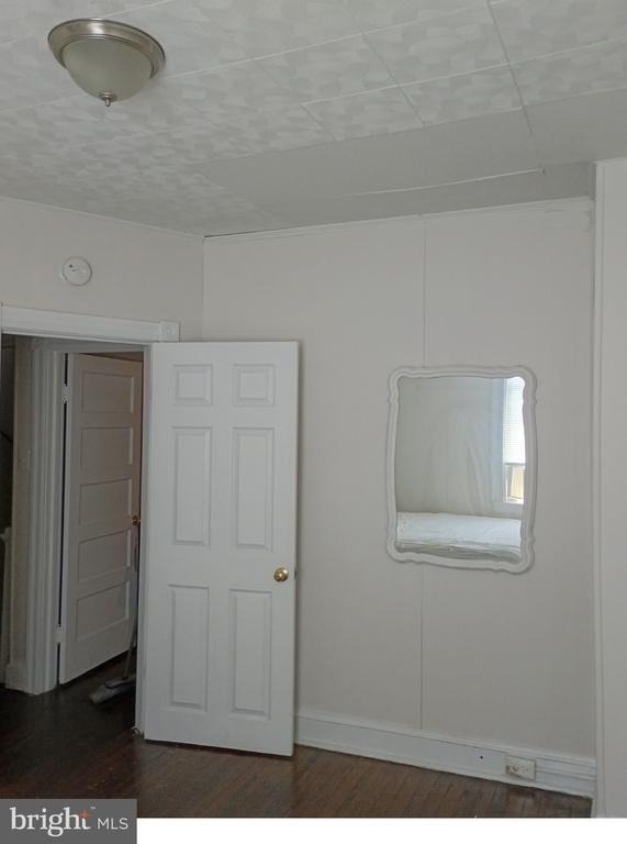2429 Washington Boulevard - Photo 2