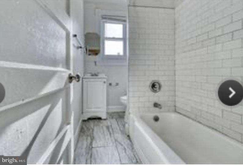 2429 Washington Boulevard - Photo 0