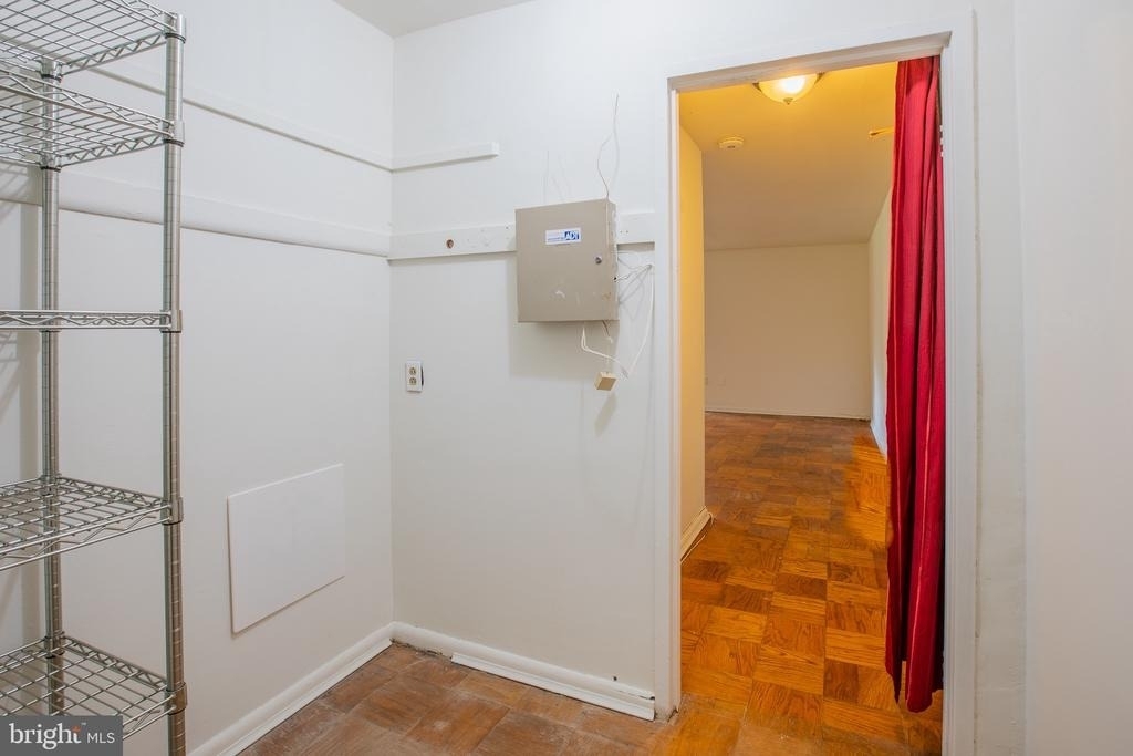 2400 41st Street Nw - Photo 7