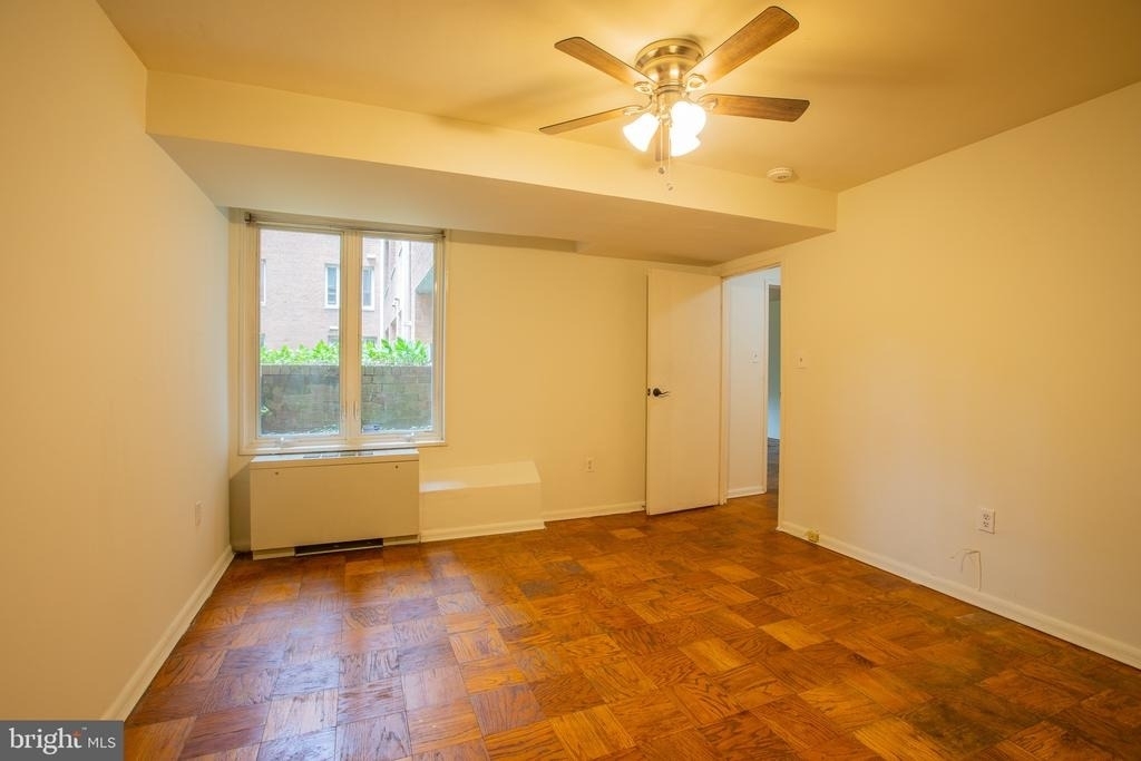 2400 41st Street Nw - Photo 15