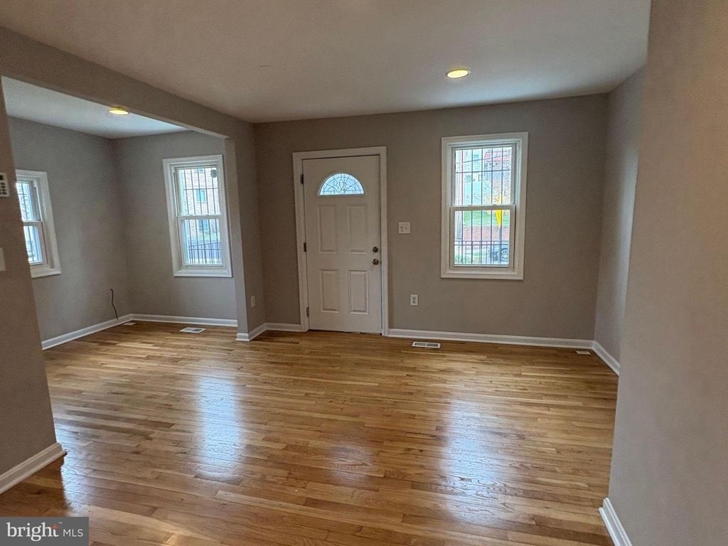 5126 Call Place Se - Photo 1