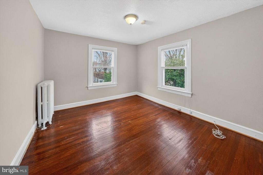 1353 Kennedy Street Nw - Photo 15