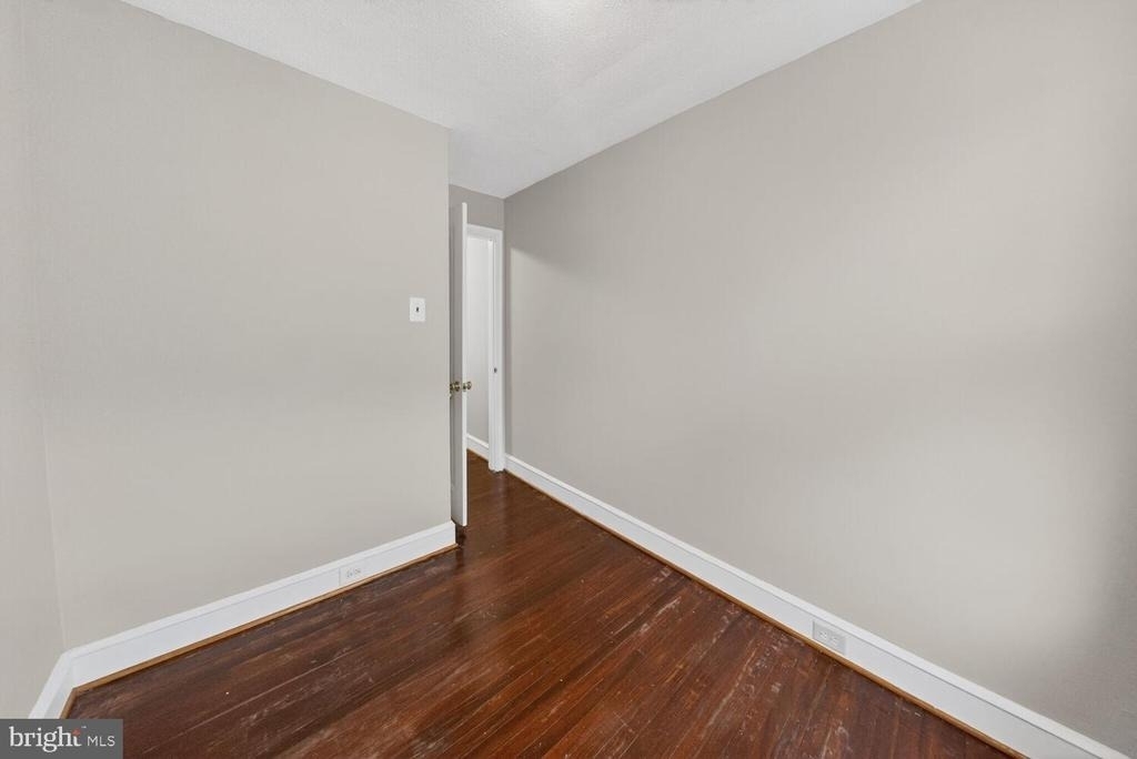 1353 Kennedy Street Nw - Photo 16