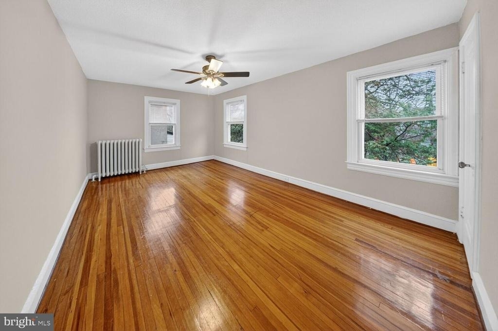 1353 Kennedy Street Nw - Photo 11