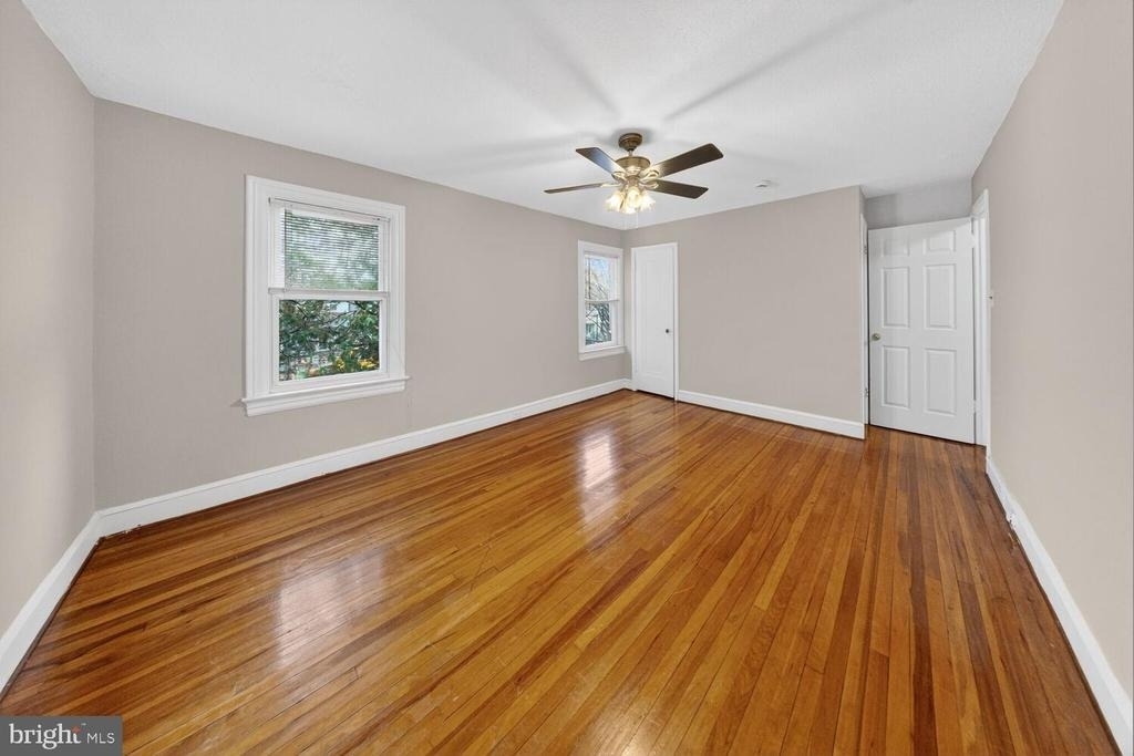 1353 Kennedy Street Nw - Photo 12