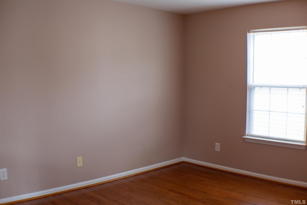 5145 Mabe Drive - Photo 8
