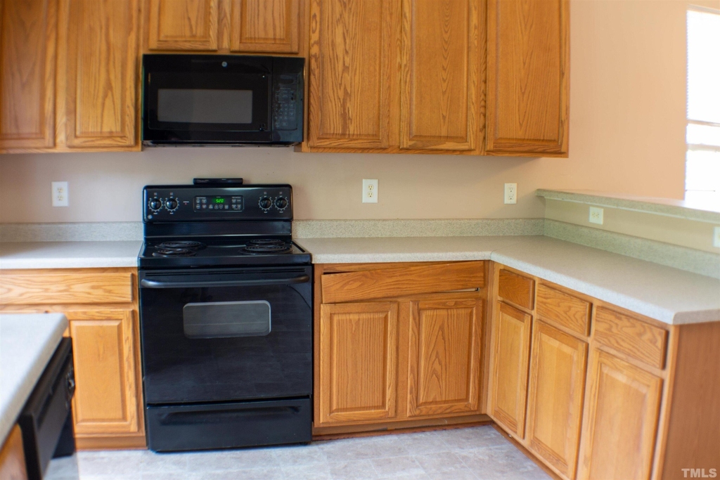 5145 Mabe Drive - Photo 4