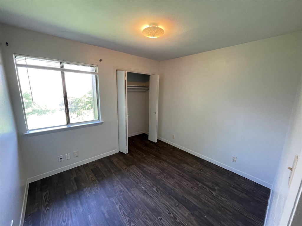2001 Magnolia Dr - Photo 4