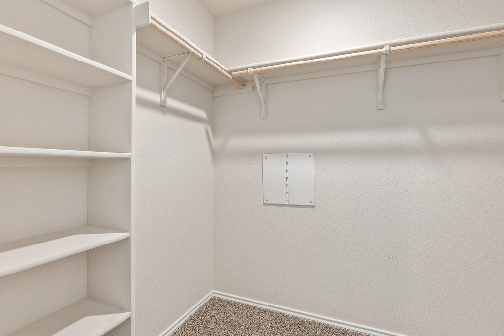 1702 Miller Ter - Photo 10