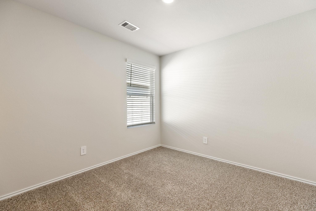 1702 Miller Ter - Photo 17