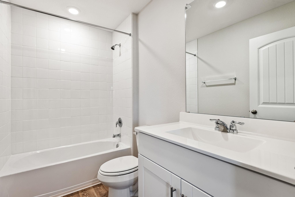 1702 Miller Ter - Photo 16