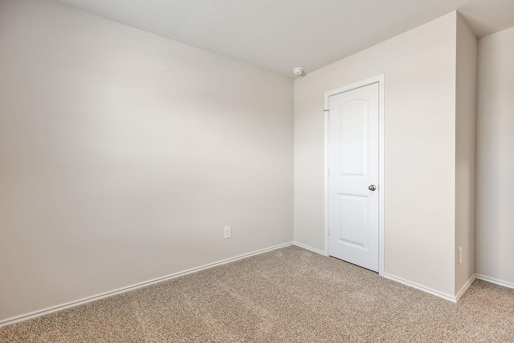 1702 Miller Ter - Photo 12