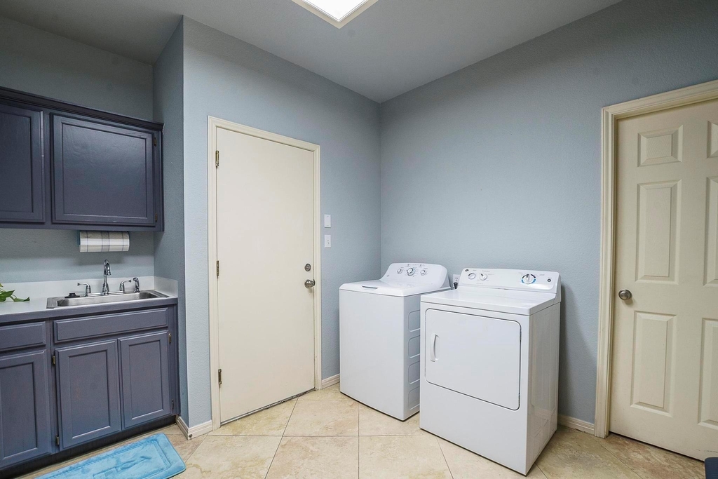 5201 Kite Tail Dr - Photo 22