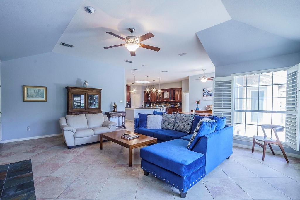 5201 Kite Tail Dr - Photo 6
