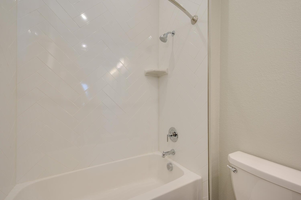 4325 Jackson Ave - Photo 18