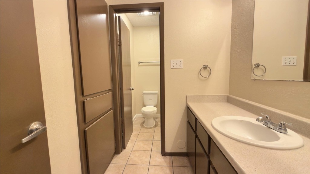 10708 Lanshire Dr - Photo 7