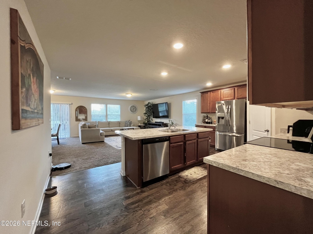 124 Cody Street - Photo 3