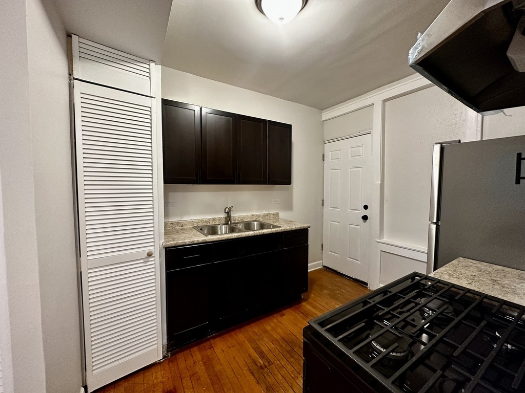 4056 W Crystal Street - Photo 3