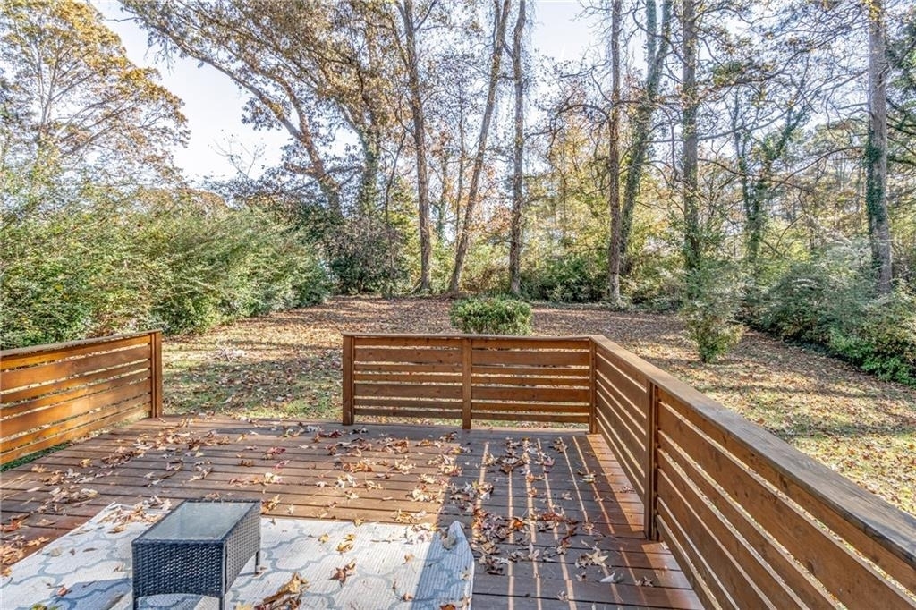 2456 Harwood Drive - Photo 11