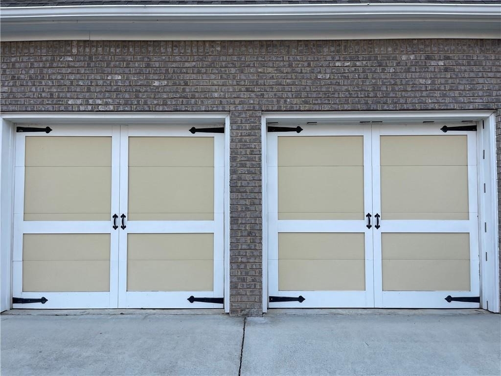 981 Brownstone Lane - Photo 3