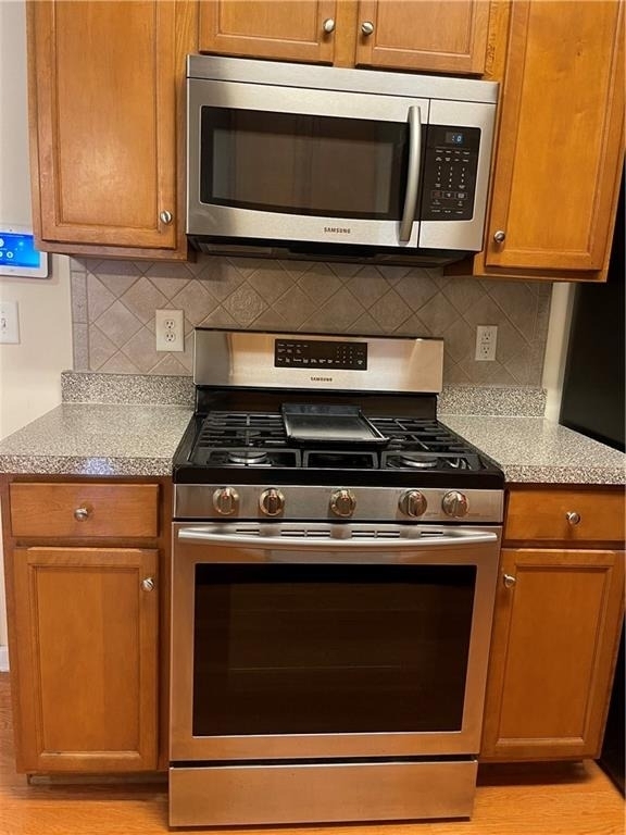 981 Brownstone Lane - Photo 8