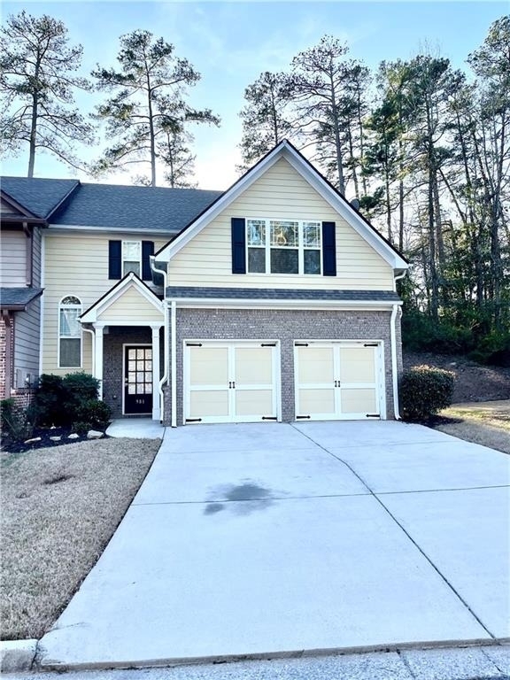981 Brownstone Lane - Photo 0