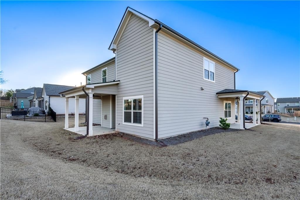 1647 Jasper Drive - Photo 6