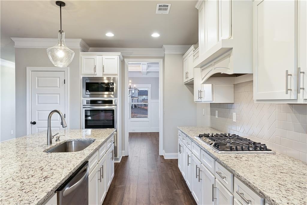 1647 Jasper Drive - Photo 11