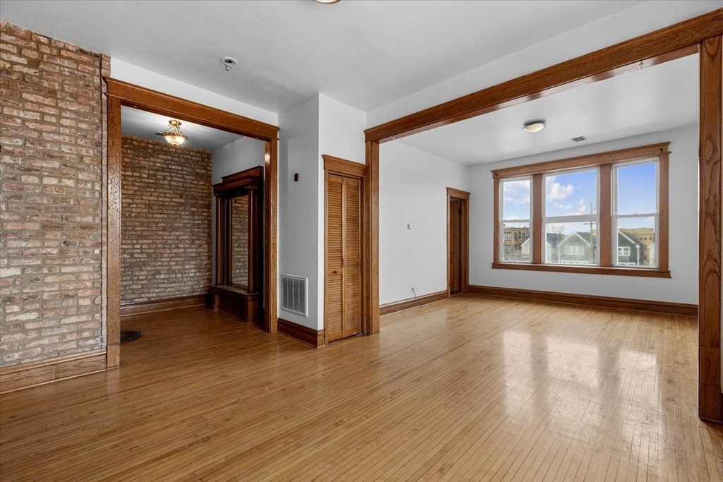 3401 W Armitage Avenue - Photo 5