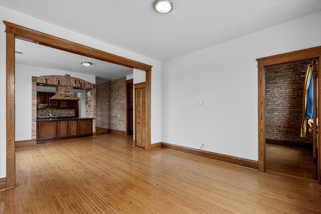 3401 W Armitage Avenue - Photo 7