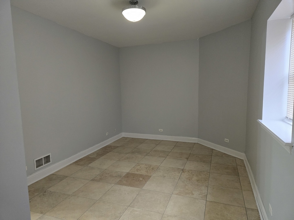 5948 S King Drive - Photo 6