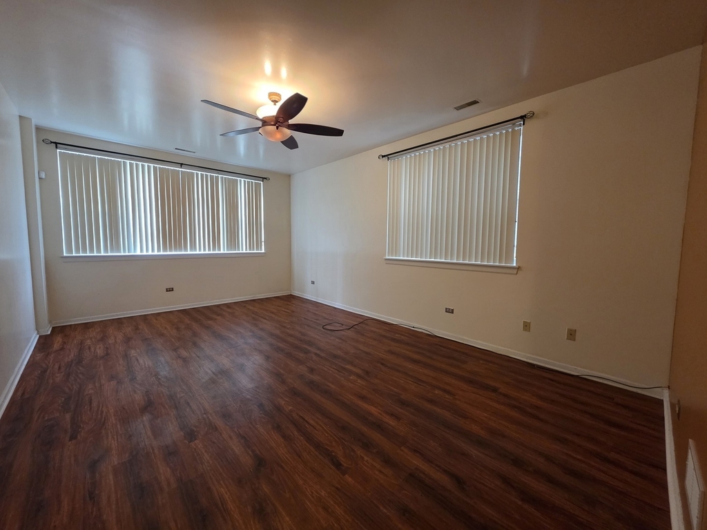 6739 S Merrill Avenue - Photo 3