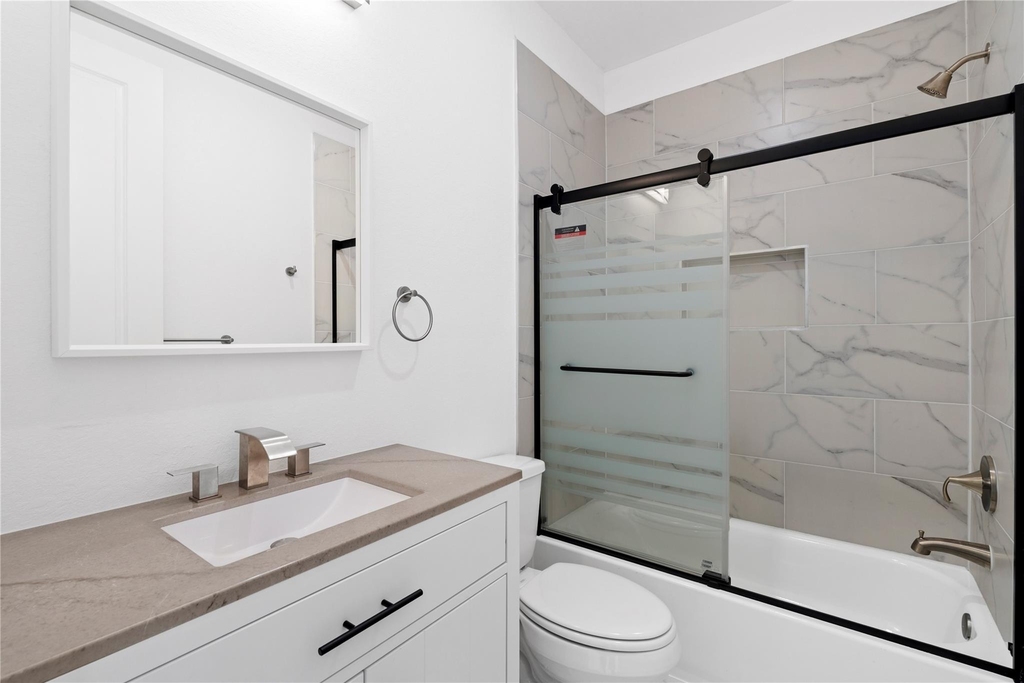 8001 Talton Street - Photo 16
