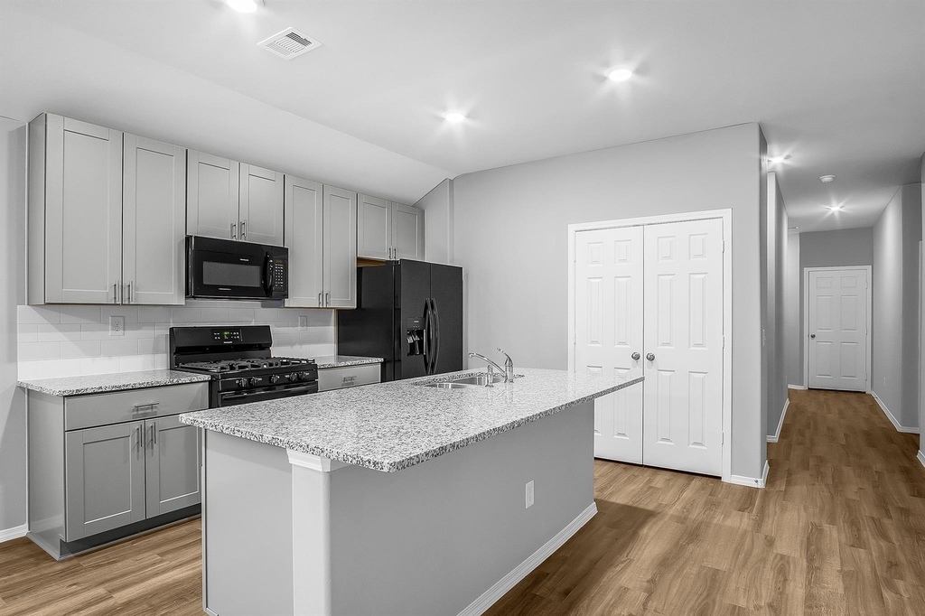9605 Last Maples Trail - Photo 13