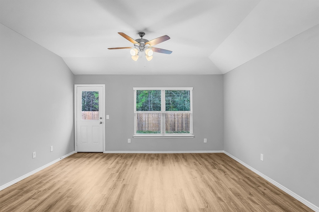 9605 Last Maples Trail - Photo 16