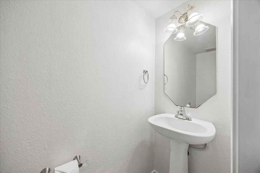 5606 Cozy Terrace Lane - Photo 15