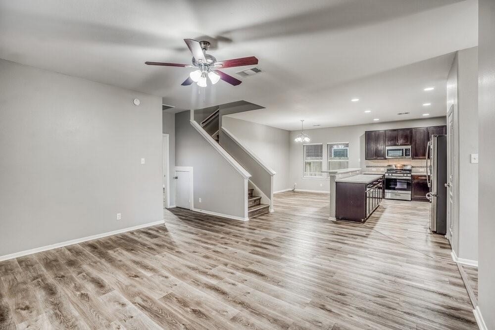 6006 Lovage Avenue - Photo 2