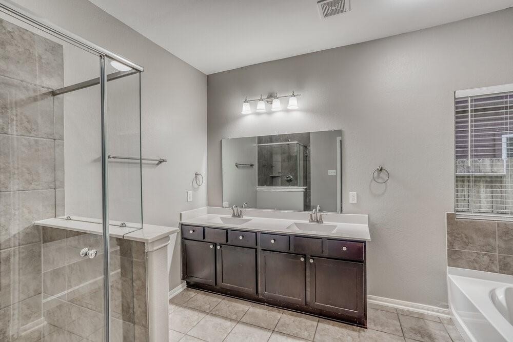 6006 Lovage Avenue - Photo 8