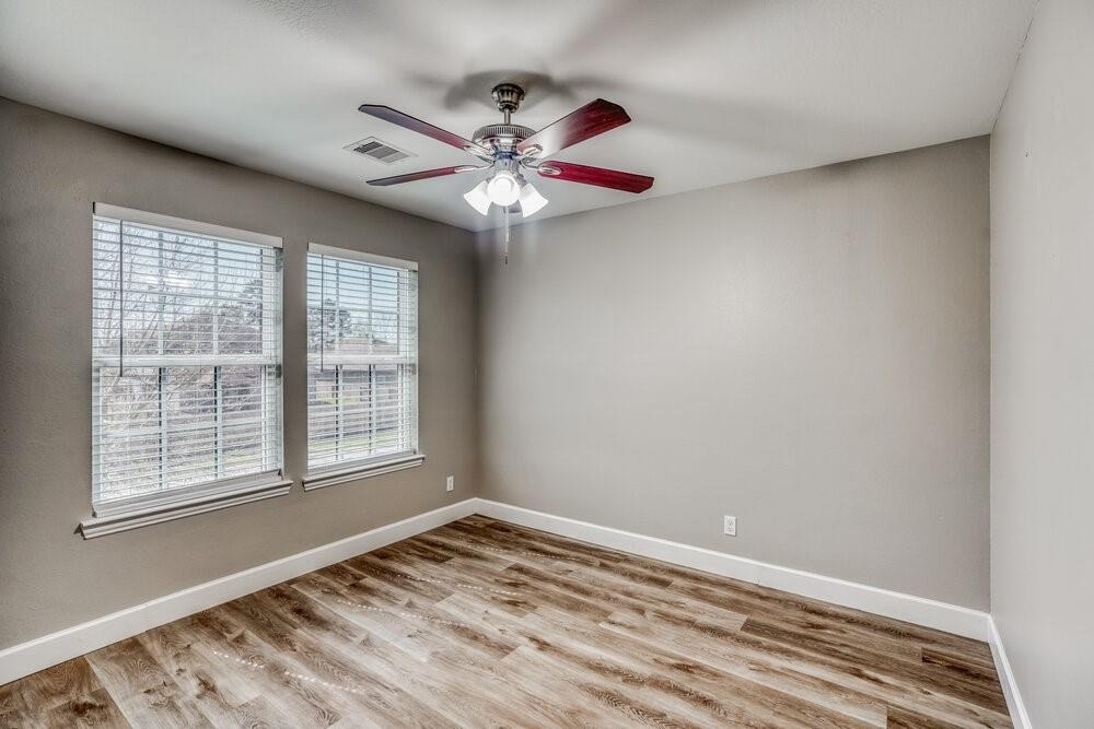 6006 Lovage Avenue - Photo 11