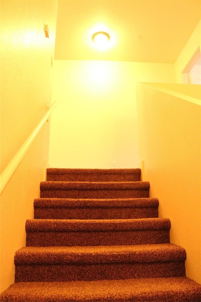 10535 Mills Road - Photo 33