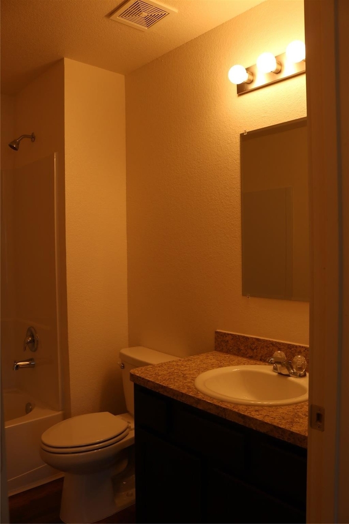 10535 Mills Road - Photo 20