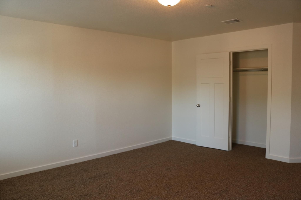 10535 Mills Road - Photo 38