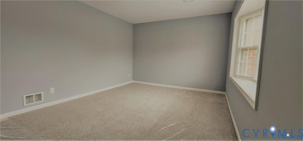 202 Newstead Drive - Photo 3