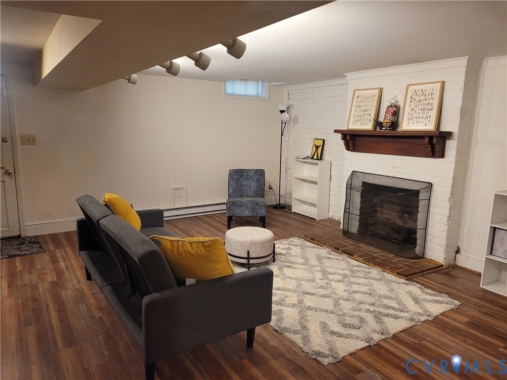 232 High Street - Photo 2