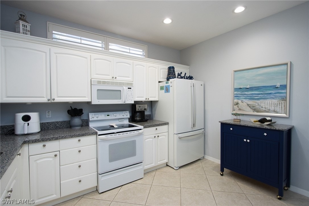 3460 Pointe Creek Court - Photo 2