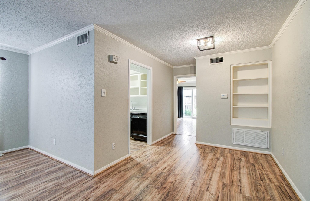 6410 Del Monte Drive - Photo 6