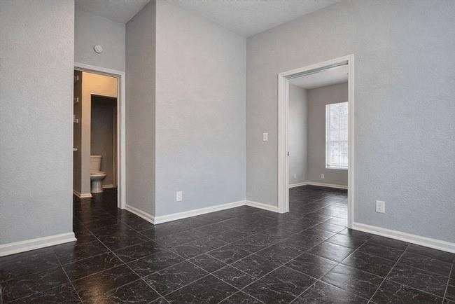 511 W Cleveland Street - Photo 11