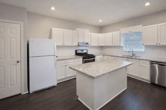511 W Cleveland Street - Photo 1