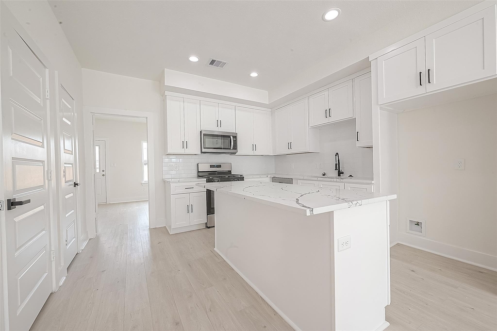 4135 Mallow St Unit B - Photo 6